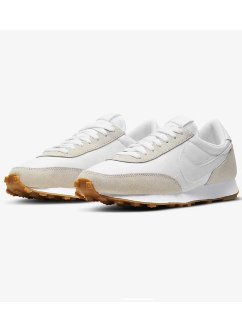 Nike Daybreak Sneaker In Cream/White/Gum